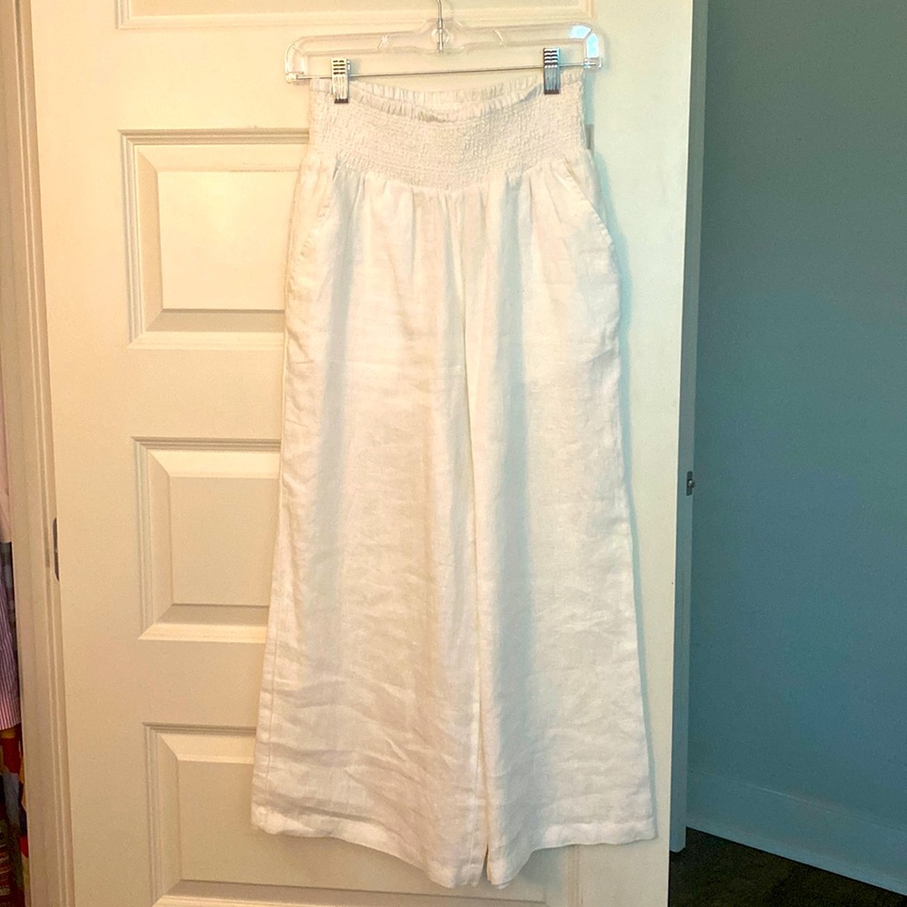 White Crown and Ivy Linen Pants